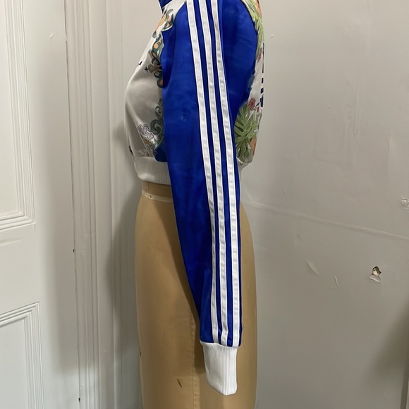 Adidas jacket - Picture 3 of 9